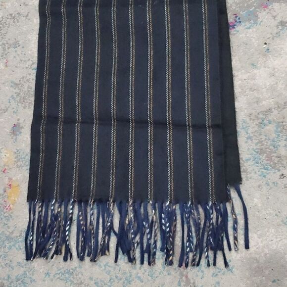 3 Cashmere Scarves, 1 Christian Dior Monsieur, Jos. A. Bank & V.Fraas NWT - Picture 12 of 14